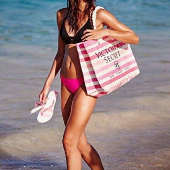 🆕VICTORIA’S SECRET Pink & White Striped Flip Flop Sandals - Picture 1 of 12